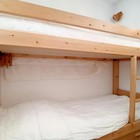 Lumineux Avec Acces Direct Aux Pistes Et Balcon - Fr-1-344-917 * Saint-Martin-de-Belleville