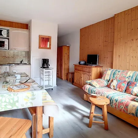 Lumineux Avec Acces Direct Aux Pistes Et Balcon - Fr-1-344-917 *